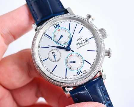 白钻 金壳 Tw倾情演绎 Iwc 万国 波涛菲诺计时腕表 Rb2 腕表尺寸42Mmx13.5Mm。完美同步正品，表壳以精钢材质打造，通过细致的抛光打磨之后呈现出 - 点击图像关闭