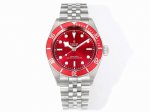 Zf新品~ 帝舵 Tudor Kv3 碧湾系列对于帝舵来说，无疑是一个庞大的产品线，在今年推出了一只全新的单色碧湾，以绝对的实力被认为是无历黑水鬼的平替！今年推