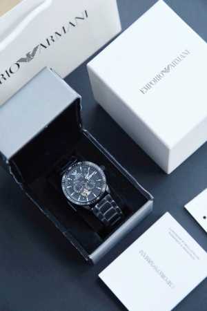 支持香港、美国直邮 正品？正品！配联保卡全国联保！ Emporio Armani 阿玛尼镂空镶钻透视自动机械男表 ！Ar 53**镂空透视窗，质感指针、利落线条 - 点击图像关闭