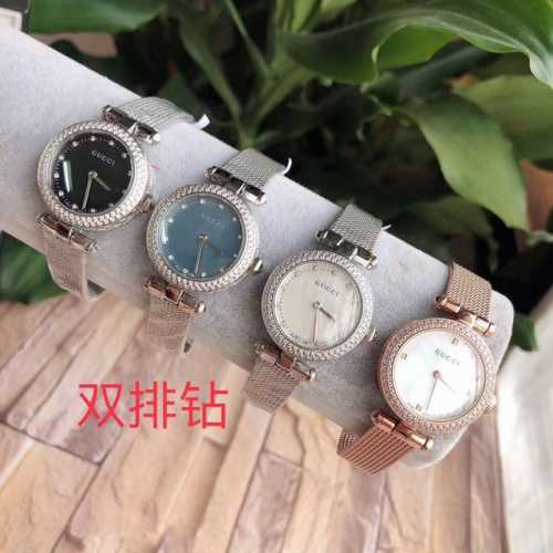 原盒:30 古驰gucci方钻镂空款，纯原厂正品，28毫米表径，镂空表壳设计，今年最火的金属网带搭配