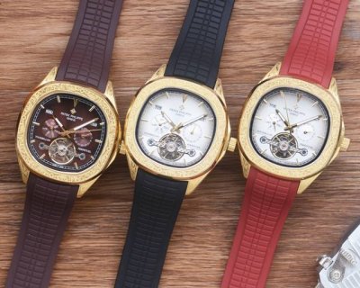 男人挚爱 多功能腕表 最新 ：百达翡丽最佳雕花壳设计独家首发 类型 ：精品男士腕表 表带 ：橡胶表带 机芯 ：全自动机械机芯 镜面 ：矿物质强化玻璃 更高清 品