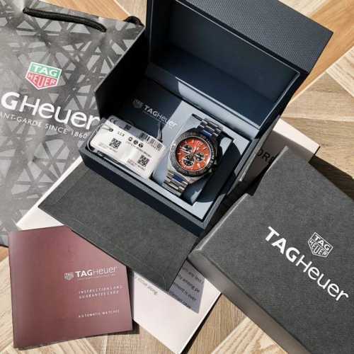 新款！高颜值已上线！Original Tagheuer 泰格豪雅f1系列，瑞石英男士腕表！表面立体裁制，六针计时带日历！瑞士原装机芯！精钢表带表壳，蓝宝石玻璃！