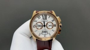 卡地亚 Cartier 卡历博系列原版进口9100机芯 零翻修 ，原装卡地亚标志陀片，具备月份，星期，日期等各种实用功能显示。原装精钢折叠表扣设计 上光下砂 ，