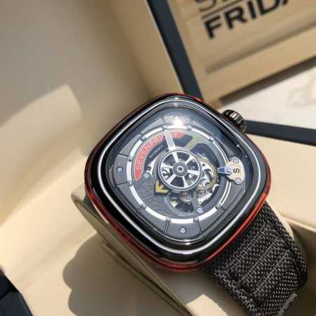 支持香港、美国直邮 一手现货 现货 早过专柜发售 原单七个星期五 Sevenfriday 型号sf-S1 03-X206 支持验货 最新颖设计 个人觉得最好看的 - 点击图像关闭