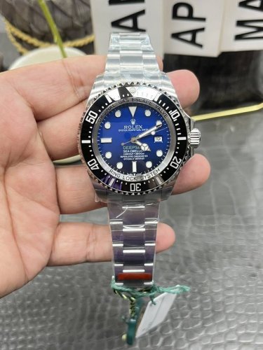 V9劳力士鬼王系列 43Mm渐变鬼王 搭载上海全自动机械机芯