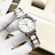 白 -金 钢带+20 陶瓷+40。新款浪琴-Longines简约大气女款 进口石英机芯 矿物质玻璃镜面 316L精钢表壳 直径30Mm厚8Mm 该款腕表备受女性