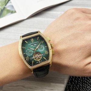 650金+20 酒桶新品 震撼上市 【最新】：江诗单顿 多功能精品，三针大飞轮设计 【类型】：精品男士腕表 【表带】：真牛皮表带 【机芯】：高端全自动机械机芯