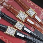 新款原单坦克小金表 大号尺寸33.725.5。小号尺寸29.522 -Tank腕表家族的代表作！灵感来源于当时的坦克造型，推出后一直备受欢迎，一直热门一直火，真