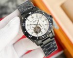 品牌：劳力士 * Rolex 款式：尊贵绅士潮男腕表机械 尺寸：42Mm×12Mm 机芯：进口日本西铁城机芯 镜面：蓝宝石水晶玻璃 材料：316精钢 表扣：折叠