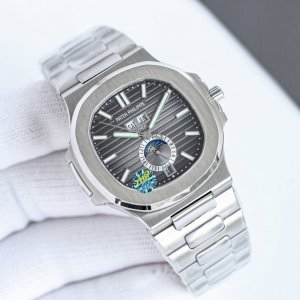 高端复刻1-1 Tw推出全新百达斐丽鹦鹉螺5726 1A 全新开模全新力作顶级V2版本上新！ 1. 升级字面： 修正字面底纹放射，使它更加深沉，纹路对比更清晰，