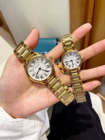 卡地亚、情侣款 新款、实心钢带、表盘40Mm和30Mm～～ - 点击图像关闭