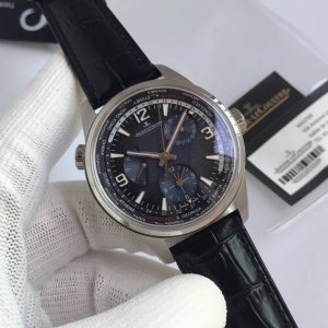 白 金 Twa出品 Jaeger-Lecoultre 积家 北宸系列 Geographic Wt地理学家世界时腕表采用蓝黑渐变色与全黑色表盘 腕表的凸缘显示全球