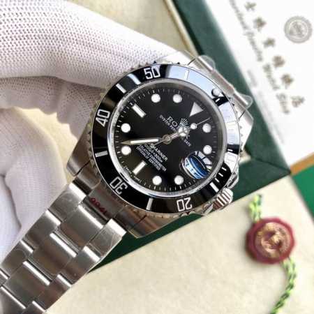 统一 销量王水鬼系列 超性价比 可调节表扣、蓝宝玻璃 超防水壳套，采用瑞机壳套装载搭配伸缩拉扣 升级后陶瓷圈 表带表扣细节 更加漂亮，抛光表扣 316L精钢表壳 - 点击图像关闭