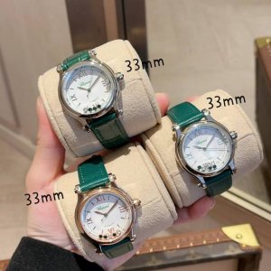 快乐钻happy Diamonds 33Mm 作为萧邦最门热最畅销的系列一以直细腻的手法诠释萧邦志标性灵动钻的石概念，此系列作柔品美而时尚，新款快乐钻的口圈弧形
