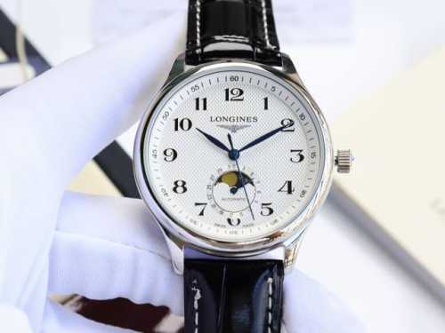 浪琴-Longines 名匠系列 月相 实现功能正品同样。 316L精钢壳套完美无瑕，打磨工艺高超，延续一丝不苟的卓越品质，树立复刻业界新标杠。刻度的立体感和倒