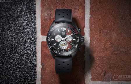 新款～新款高颜值已上线！ ，包装加50。Original Tagheuer 泰格豪雅F1系列，石英男士腕表 原单货！表面立体裁制，原装氟胶材质表带，细腻光滑且抗 - 点击图像关闭