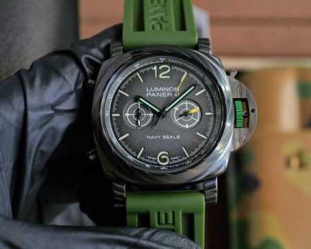 同价 ，V7新款沛纳海Submersible Bmg-Tech ─ 47毫米潜行系列金属玻璃腕表 搭配原装进口2555全自动机械机芯以沛纳海全新材质Bmg-Te - 点击图像关闭
