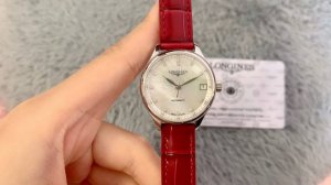 经典重现，无与伦比 红皮上新浪琴经典女士机械入门款29Mm～名匠系列全新升级版，3码合一独家品质独家定制底盖、吊牌、保卡3码合一表背遵从原装透底设计，装配全新重