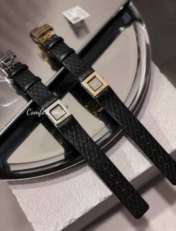 白 金 钻圈+20 Vintagechanel 香奈儿格菱纹小方表超级小香元素的格菱纹表带，表盘内里及表带都是经典格菱纹元素 ，皮质细腻高级 整支表简约温柔高级 - 点击图像关闭