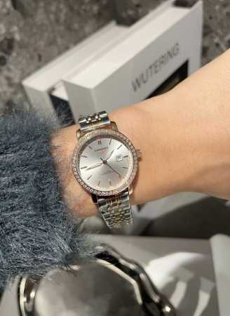 白壳 玫 陶瓷 . 浪琴-Longines 新款女表 原装进口石英机芯 316L精钢表壳 直径29Mm 厚8Mm如果今天的阳光停止了它耀眼的光芒。那么你的一个微 - 点击图像关闭