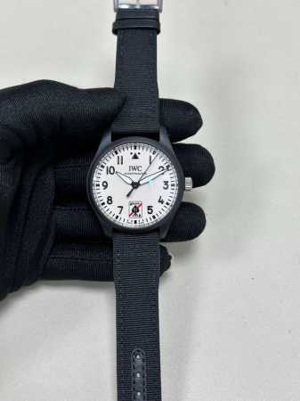 万国 马克黑桃A 字面全夜光，新品 - 点击图像关闭