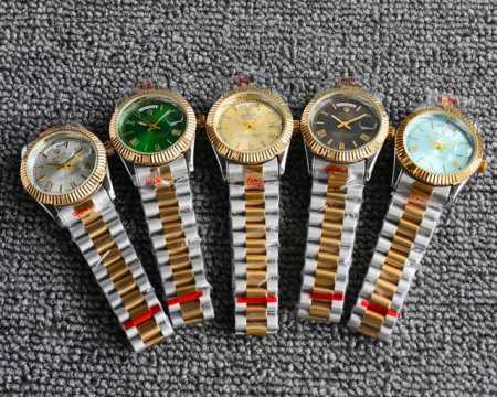 新款字面 劳力士日志Rolex精品男士腕表，三针双日历设计，尊贵大气，绅士风范，卓越品质，热卖全城。采用瑞士石英机芯 零返修 ，超强防水316精钢原装扣，矿物质 - 点击图像关闭