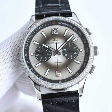Jaeger-Lecoultre 积家 Jl 北宸系列腕表 R55 儒雅而至~！ 精彩细节 表壳打磨：为了追求正品温润如玉的效果，制表师精磨细造，慢工出细活。 - 点击图像关闭