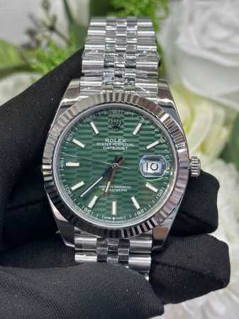 独家实拍图 Rolex 劳力士日志，顶级版本，瑞士机芯，全自动机械表，男士腕表41Mm ，国产机芯 - 点击图像关闭