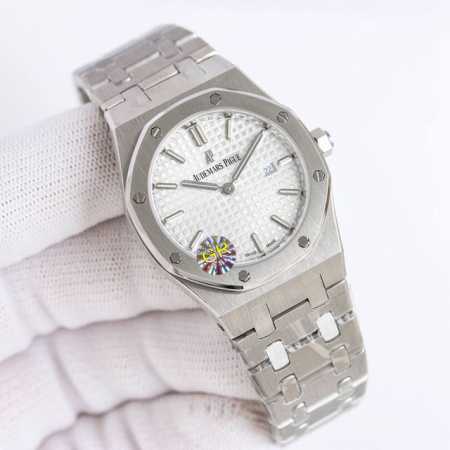 Sj出品 白壳 金壳 钻50 Audemars Piguet 爱彼 皇家橡树系列 R72 67651Or女士石英腕表～闪耀登场！女神百搭款，闪闪惹人爱！Ap 爱 - 点击图像关闭