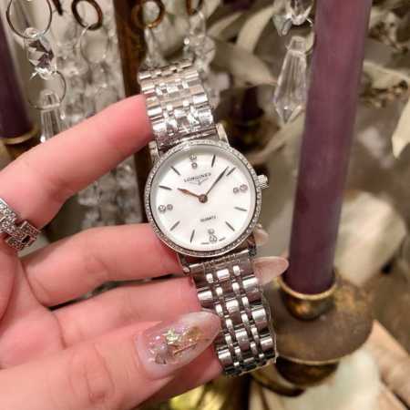 白190 玫 钢带+20 陶瓷+30 浪琴-Longines 简约大气女款 进口石英机芯 矿物质玻璃镜面 316L精钢表壳 直径28Mm厚8Mm 该款腕表备受女 - 点击图像关闭