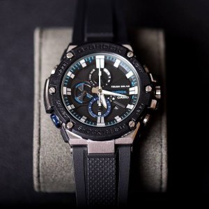 Casio卡西欧G-Steel运动手表男Gst-B100-B100Dxxa-1A B200 六针运动手表 钢带款 尺寸54Mm 双时间显示 秒针计时 闹钟整点报