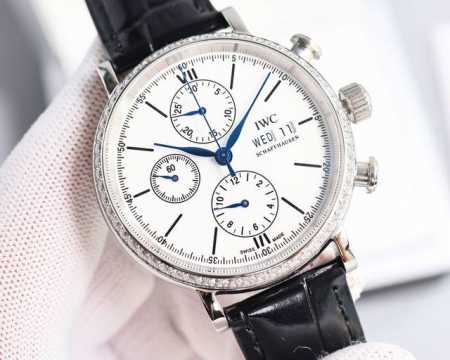 白 金 。Tw倾情演绎 Iwc 万国 波涛菲诺计时腕表 Rb2 腕表尺寸42Mmx13.5Mm。完美同步正品，表壳以精钢材质打造，通过细致的抛光打磨之后呈现出细 - 点击图像关闭