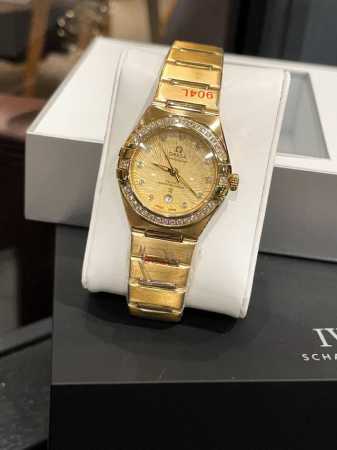 金+30 钻圈20 机械70 新款第五代星座女款29Mm完美之作到货啦！石英机械都有！皮带和钢带可选！星座系列最新腕表]集经典传承与现代美学于一身，上手效果非常 - 点击图像关闭