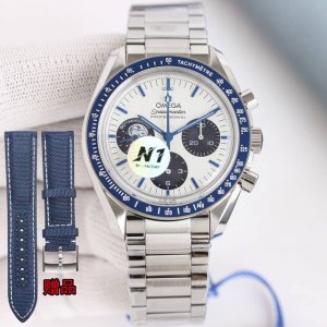 N1Factory欧米茄超霸系列310.32.42.50.02 1 “满配版”史努比50周年纪念腕表 本次V4版本具体升级如下： 1：表壳两侧的倒角以及拉丝打磨