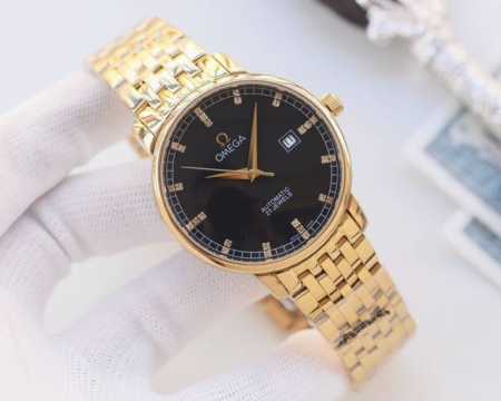 金白同价：皮 ，钢 品牌：欧米茄-Omega 类型：男士腕表 壳套：顶级版316精钢L 表带：进口小牛皮表带 316L精钢表带 机芯：日本西铁城机械机芯 镜面： - 点击图像关闭