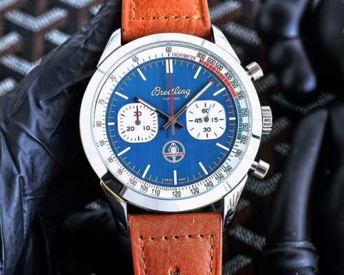 百年灵 Breitling 复仇者系列 日本多功能石英 43*13Mm 拱桥强化玻璃 军用表带 原装扣 复仇者黑鸟侦察机 承载着改变历史的使命