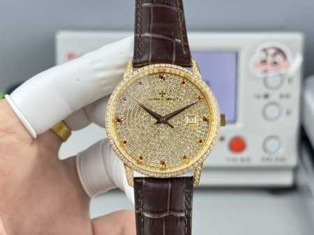 Mks 墙裂推荐， 土豪款新品江诗丹传顿承系列84100U 00R-B180 男人绅士， 表壳 尺寸40Mmx9Mm 吻原合装 完美圆形表的壳，搭微配孤式表耳设 - 点击图像关闭