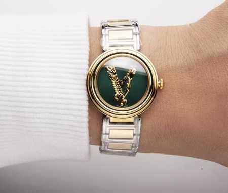 范思哲 Versace 绿色表盘钢带石英女士腕表 28Mm 独特风范 设计出众巴洛克virtus雕饰 每一丝纹理都蕴含着优雅与不不羁浑然天成，蓝宝石镜面，搭载原 - 点击图像关闭