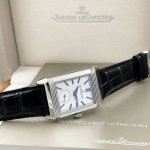 Reverso Classic Large Duoface Small Second男款积家翻转系列：尺寸：49Mmx29Mm、研发精密铸造而成，精选854A2