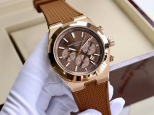 钢带+20，金+20 江诗丹顿-Vacheron Constantin 纵横四海系列 男士腕表 全自动机械机芯 316精钢表壳 高清矿物质镜面 进口小牛皮表带