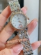 玫金 钢带20 OMEGA欧米茄碟飞系列27mm32mm女士石英腕表！吸引了众多忠实支持者。此系列表款风格简约，外观雅致华美，彰显着引人瞩目的隽永美感低调朴实无