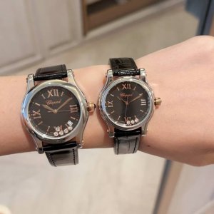 光圈 快乐钻happy Diamonds 三个表盘直径：30Mm、36Mm 36Mm有5钻、7钻 作为萧邦最门热最畅销的系列一以直细腻的手法诠释萧邦志标性灵动钻