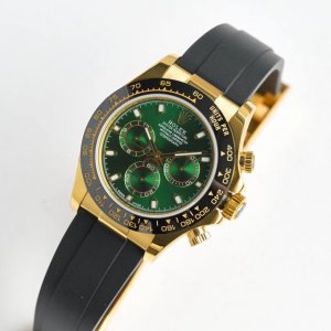 Rw1 迪通拿系列 一档调时 表壳原版开模，表盘尺寸40Mm。厚度目前市面上最接近原装的 陶质实心外圈连计速刻度 采用真陶瓷工艺 刮不花 永不退色 质感和一致