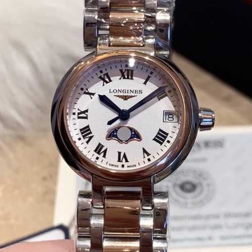 浪琴-Longines心月月相系列 浪琴心月系列是银色之星！璀璨流溢的钻石，为腕表更添动人风采。其魔幻般的优雅吸引着所有倾情于现代精致优雅风尚的女性 尺寸：30