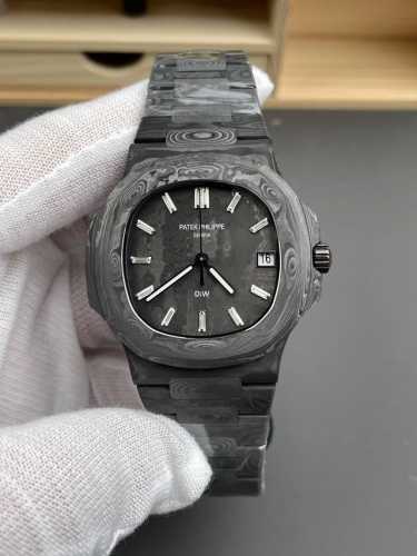 Diw 全碳纤维鹦鹉螺 5711黑 40Mm 9015机 50G