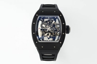 Aps新款Rm055陶瓷少量到货市面上最高版本，里查德以其轻便时尚为主题，我们所有的金属件都采用钛金属制作同步原版 看见的看不见的金属配件全是钛 ，作为亿万富豪