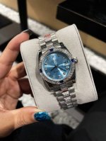 表带钻 劳力士 日志 系列经典女款 实芯钢带-原装压扣 进口机芯 小红书火爆推荐 设计显出独特高贵优雅女神气质！316精钢表壳搭配施华洛世奇水晶钻石，纯手工镶嵌