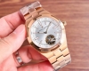 白壳 玫金 江诗丹顿纵横四海飞轮机械 江诗丹顿vacheron Constantin Vc1 高雅品位 热卖爆款 超高性价比这个款 皮带 胶带。都能装。 有蓝色