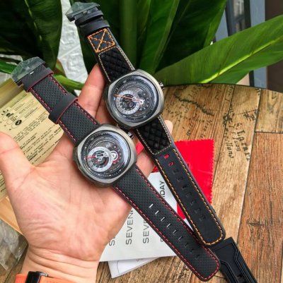 原单！Sf-Q3 04 没有对比就没有伤害[嘘]秒杀市场任何版本，大部分配件原创出！认清细节.Sevenfriday 型号：Q3 04机芯：原装Miyota82