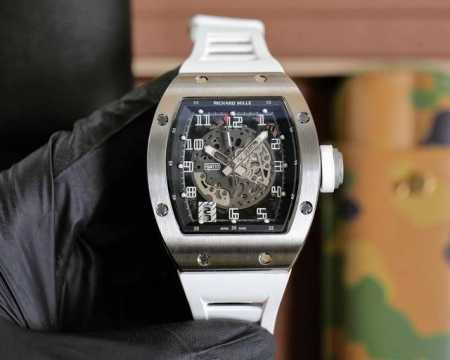 理查德米勒 Richard Mille Rm010全新工艺时尚更前卫镂空设计最新特别款 矿物质防刮镜面玻璃 配置316L精钢表壳 耐磨天然进口橡胶表带 全自动进 - 点击图像关闭